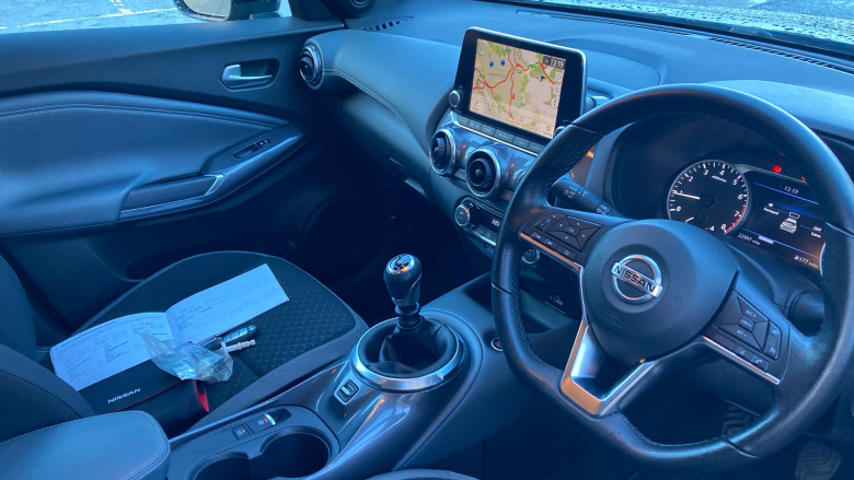 Nissan Juke 1.0 DiG-T 114 N-Connecta 5dr Petrol Hatchback